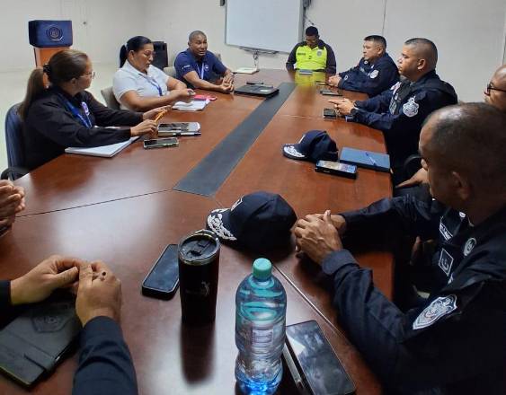 Autoridades de Azuero se reúnen ante el incremento de accidentes de tránsito