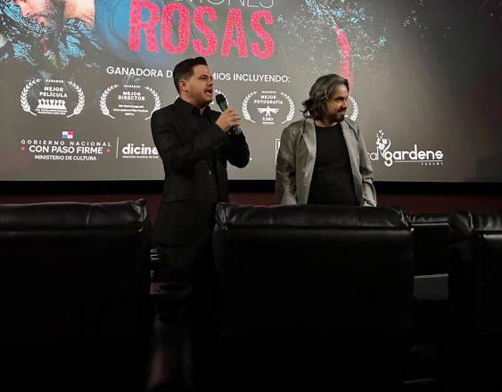 “Salmones Rosas”, la película panameña más premiada de 2026, se estrena mañana en las salas del país