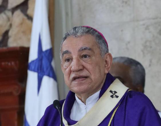 ml | Monseñor José Domingo Ulloa Mendieta.