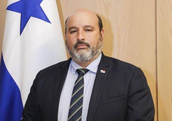 Director de la ATTT Carlos Ordoñez cede a la presión y afecta al