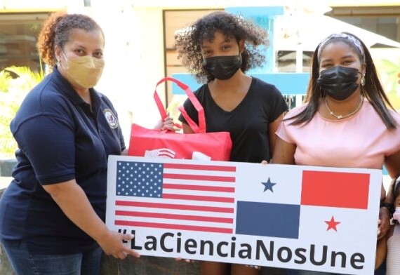 Embajada de los Estados Unidos realizará campamento para chicas en las ciencias