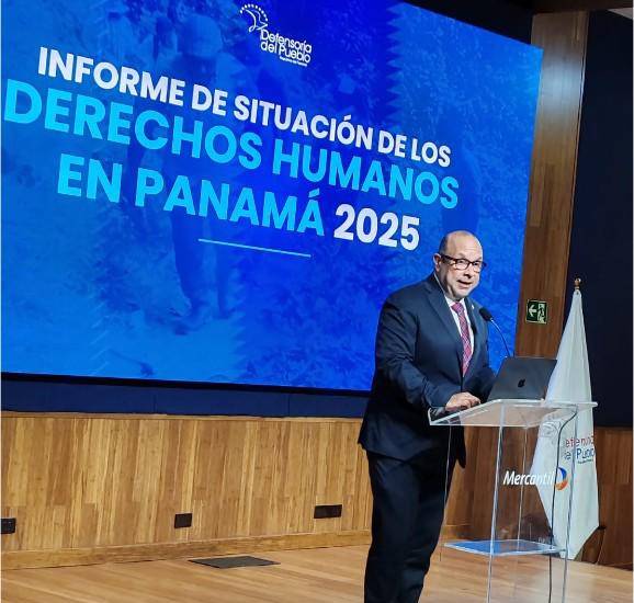 El Defensor del Pueblo presenta un informe de derechos humanos