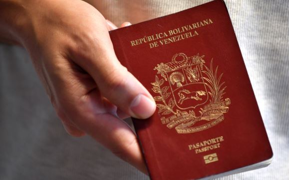 EEUU reconocerá los pasaportes vencidos de los venezolanos