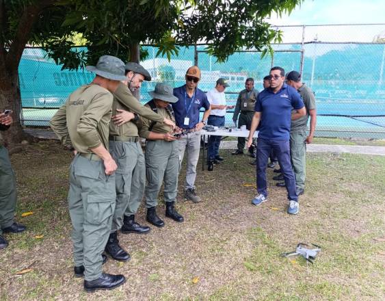 ML | Guardaparques en capacitación.