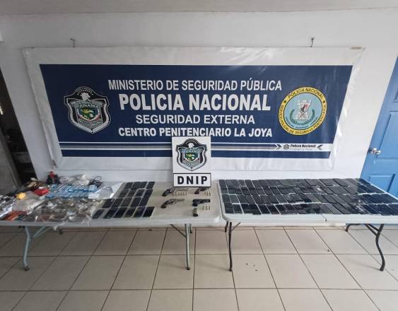 ML | Sustancias ilícitas, armas de fuego y demás artículos decomisados por la Policía Nacional.