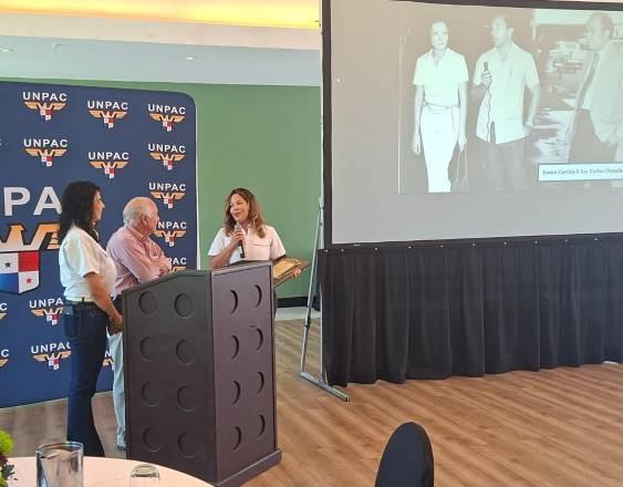 Rinden homenaje a los pilotos Bayardo Herrera y Germinal Sarasqueta