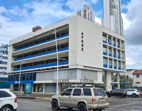 ML | Edificio de la APEDE.