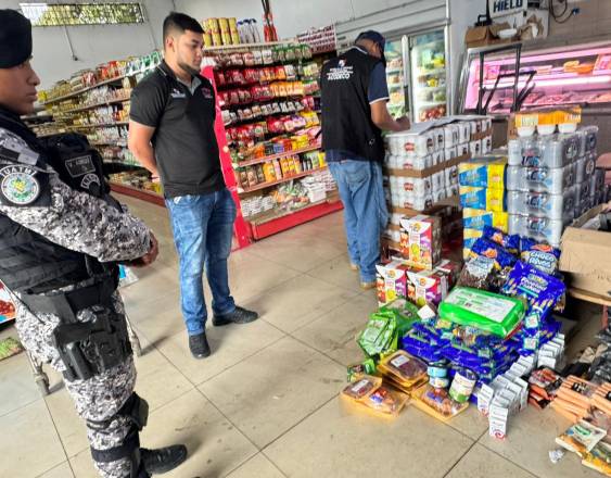 Acodeco detecta más de 17 mil productos vencidos en Bocas del Toro pese a la destrucción de su sede