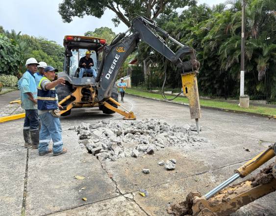 El IDAAN alcanza las mil reparaciones de tuberías de agua potable