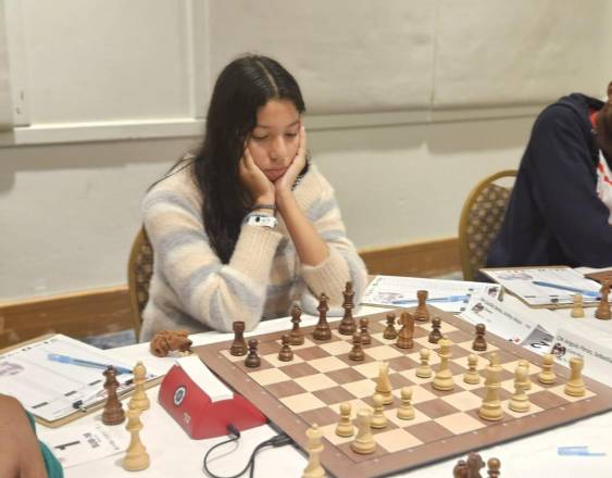 Panameña se corona campeona en torneo regional de ajedrez