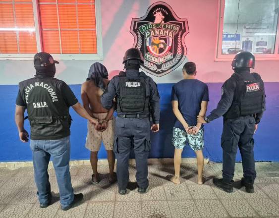 Cortesía | Los sospechosos en el ataque a una unidad de la Policía Nacional.