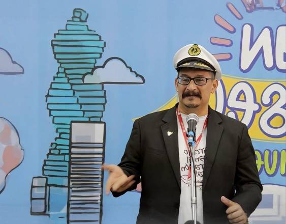 Cortesía | Carlos fong ha estado enfocado no solo en escribir, sino también en impulsar la cultura y crear espacios para que más personas se acerquen a la literatura.