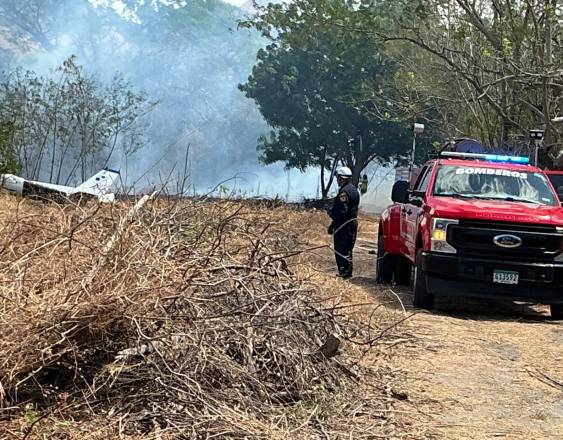 Cuerpos de seguridad y rescate realizan un simulacro de alta complejidad con incendios y accidente aéreo