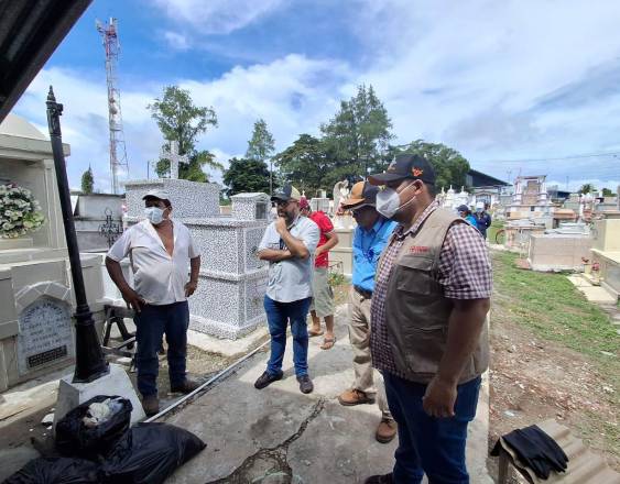 ML | Cementerio Municipal de Soná.
