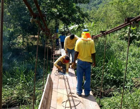 ML | Construcción de un puentes zarzos.