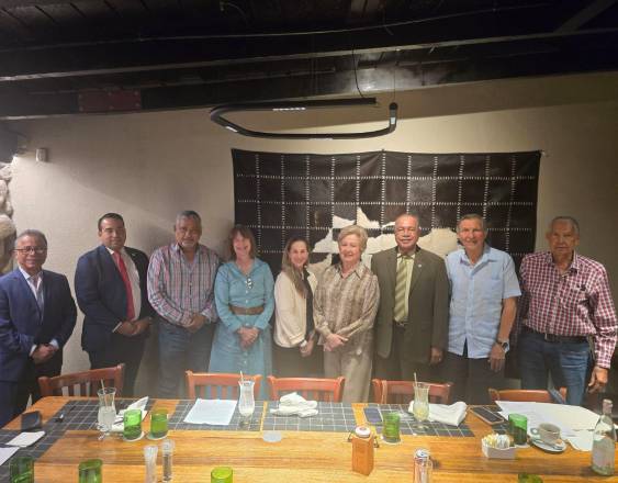 Cortesía | Nueva junta directiva de La Sociedad de Criadores de Caballos de Carrera (SOCRICA).