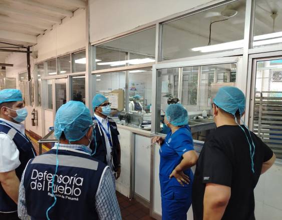 ML | Durante la visita del personal de la Defensoría.