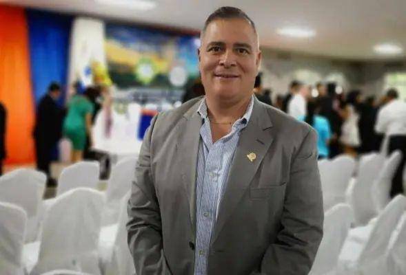 Opiniones divididas por ley que otorga licencia por duelo familiar