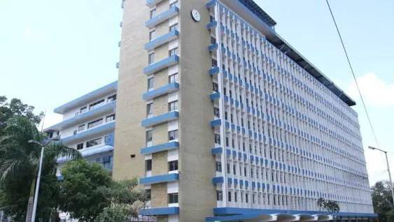 ML | Edificio de la Caja del Seguro Social.