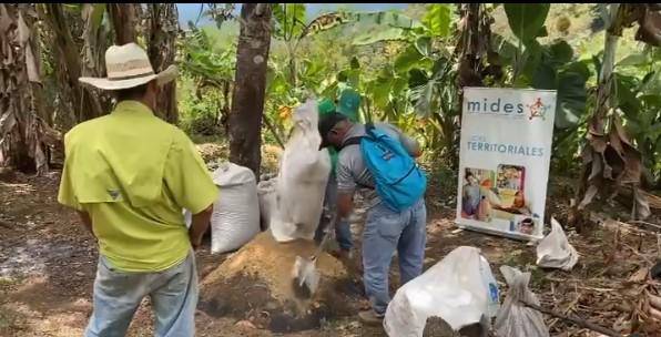 Mejoran viviendas y servicios básicos en El Nancito