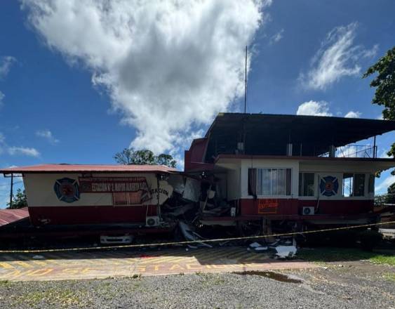 ML | Sede de los bomberos.