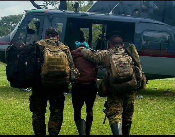 Senafront se enfrenta a grupo armado en Darién durante operativo contra el narcotráfico