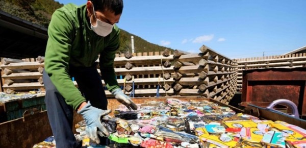 El pueblo japonés que separa la basura en 45 categorías