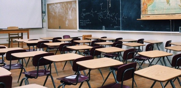 Subsidio a colegios privados, entre respaldo y rechazo