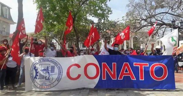 Estalla crisis en el CONATO y divide al movimiento sindical
