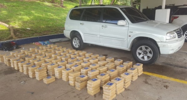 Autoridades decomisan 673 paquetes de droga en dos operaciones