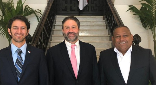 Pineda dialogó con Eskildsen, luego de hacerle fuertes críticas