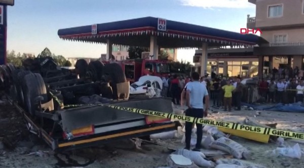 Sábado trágico en Turquía con 34 muertos en dos accidentes viales