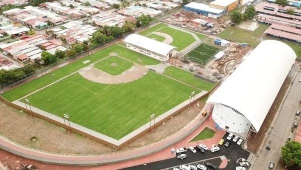 Complejo deportivo Roberto Kelly de Don Bosco alcanza el 86% de avance