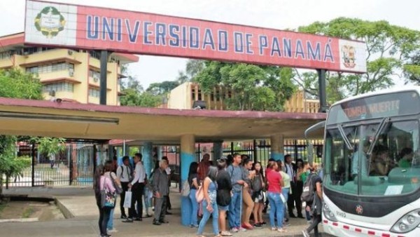 Universitarios piden una mejor distribución de los fondos