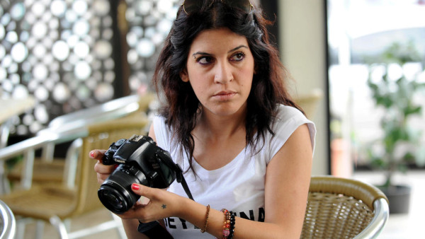 Muere la bloguera Lina Ben Mhenni, figura de la revolución de Túnez
