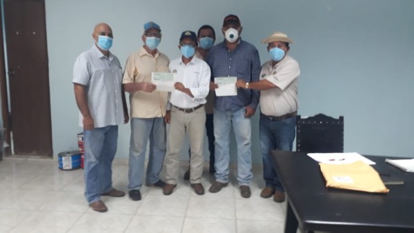 Ganaderos recibieron pagos por la compra de novillos para el Plan Panamá Solidario