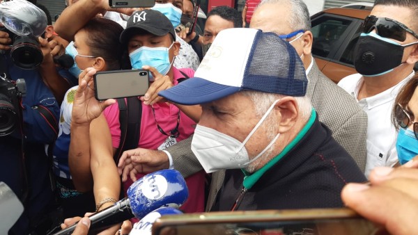 Martinelli se presenta en el edificio Avesa a indagatoria por caso “New Business”