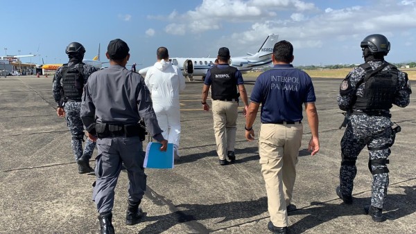 Panamá extradita a colombiano requerido por los Estados Unidos por tráfico de drogas