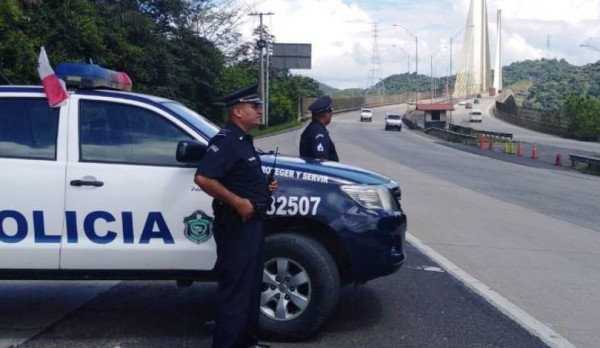 Se reanuda la licitación para compra de suministros a policías de Panamá