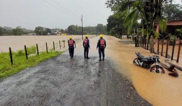 Reportan afectaciones en Panamá por efectos ciclónicos de Ian