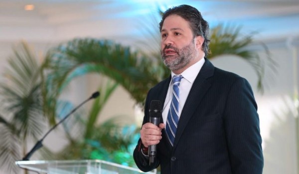 Rojas: Panamá busca convertirse en el primer país en erradicar el Covid-19