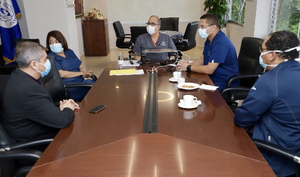 Médicos crean mesa de trabajo contra el Covid-19, y para proyecto Ciudad de la Salud