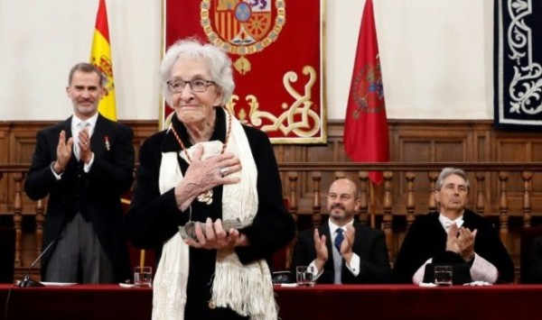Devota de El Quijote, poetisa uruguaya Ida Vitale recibe el Premio Cervantes