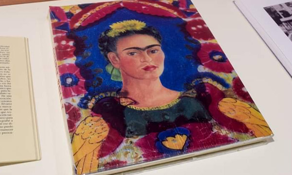 Subastadas cartas de Bolívar y Frida Kahlo procedentes de fondo acusado de estafa