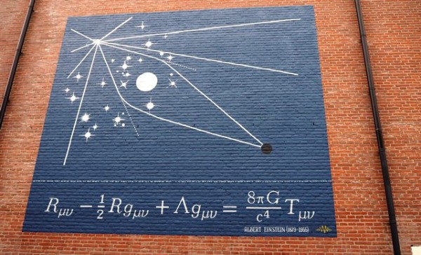 Leiden, la ciudad holandesa que pinta sus calles con ciencia