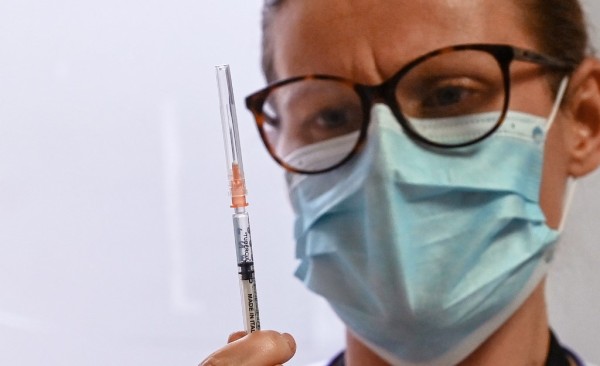Panamá anuncia estrategia de vacunación contra el Covid-19