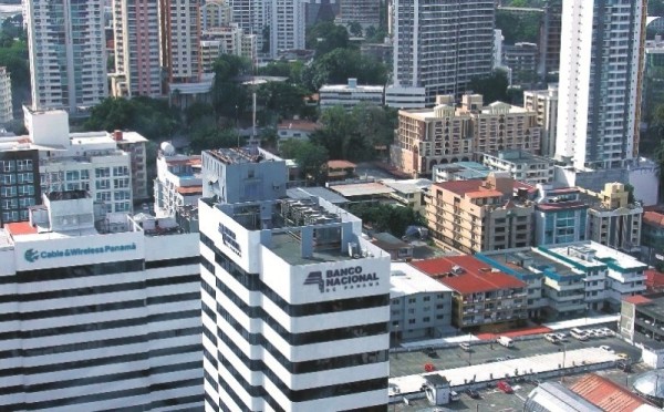 Moody's prevé alza créditos vencidos en banca de Panamá, que seguirá fuerte