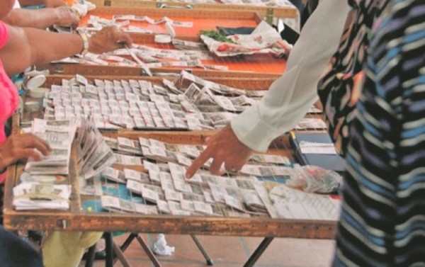 Imputan cargos a venezolano por falsificar billetes de lotería