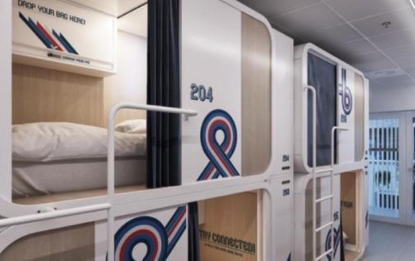 En Milán los turistas pueden dormir en hoteles cápsula