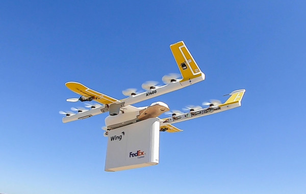 Filial de Alphabet entrega productos con drones en una pequeña ciudad de EEUU